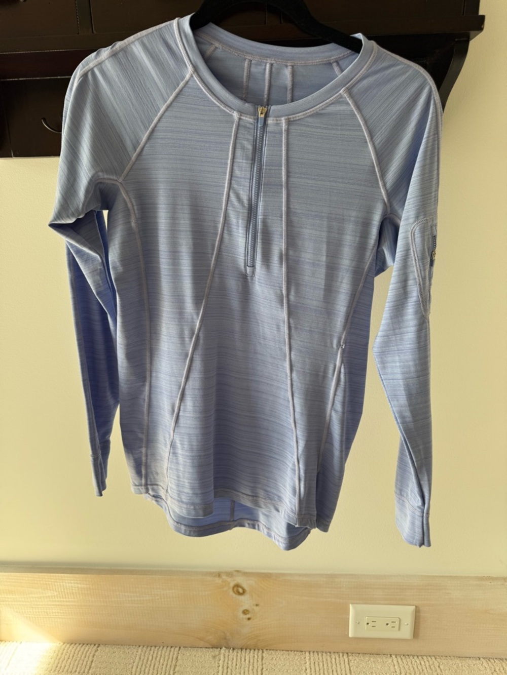 Athleta Light Blue Long Sleeve Half-Zip Athletic Top